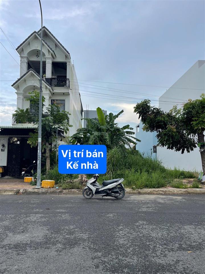 Rẻ hơn 300 triệu  nền 120 m2 đường a3, kdc phú an