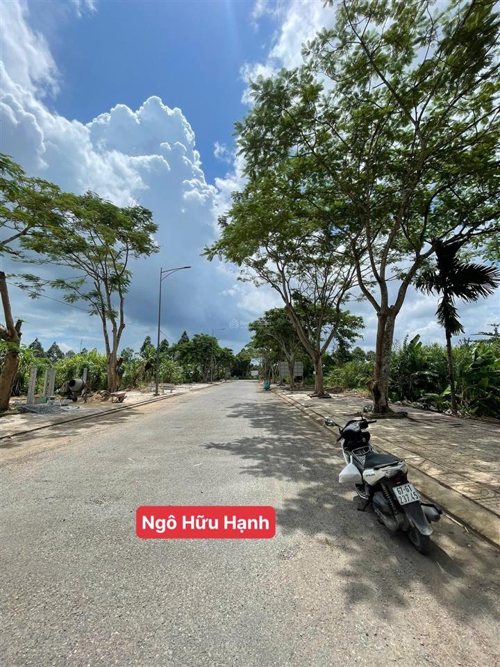 2 mặt tiền ngô hữu hạnh và nguyễn việt dũng trung tâm ngã 6  châu thành tp cần thơ