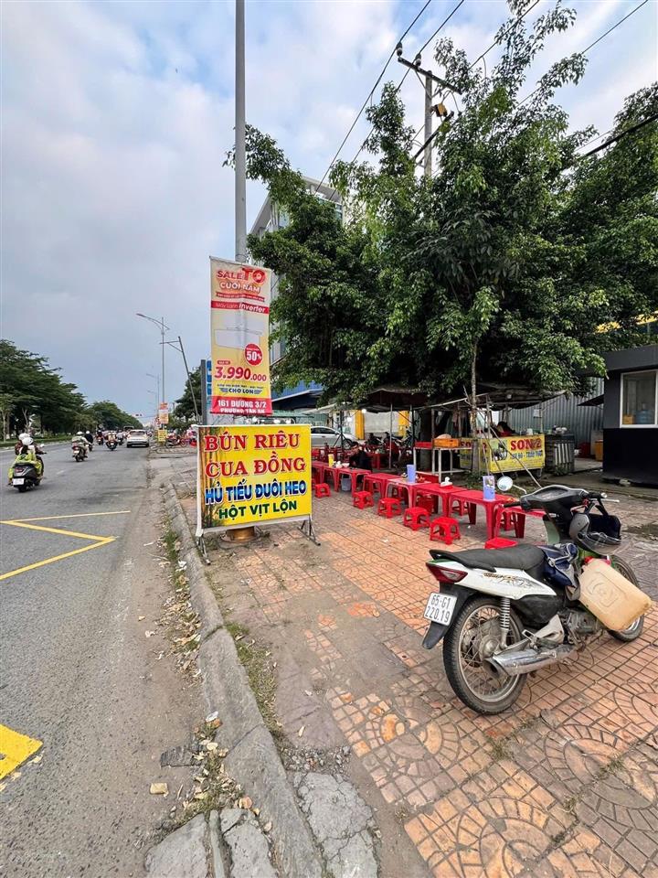 Mặt tiền võ nguyên giáp đang cho thuê thu nhập tốt đất odt