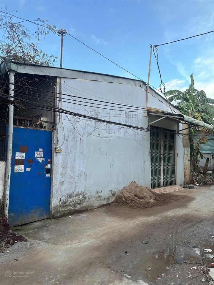 Bán đất tặng 10 phòng trọ chỉ bán trong ngày hẻm 567 trần nam phú