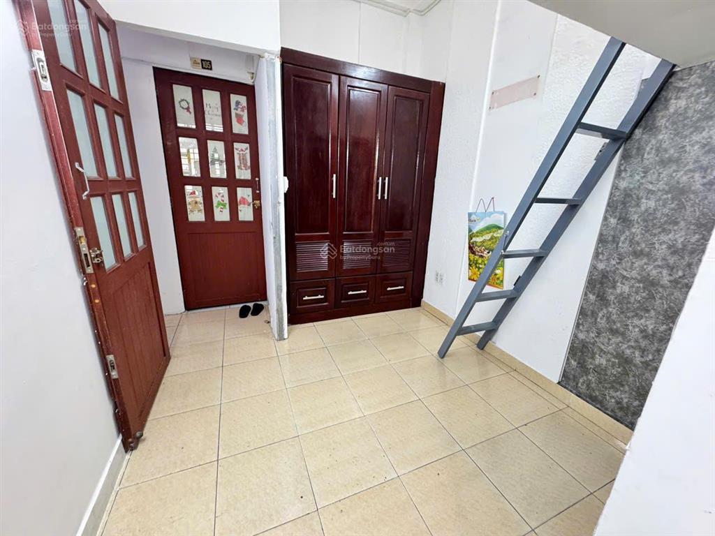 Phòng giá rẻ máy lạnh đường tên lửa gần aeon bình tân