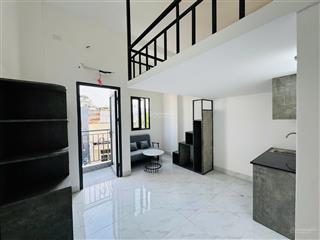 Phòng gác ban công cửa sổ thoáng giá rẻ ngay cầu vượt tân thới hiệp