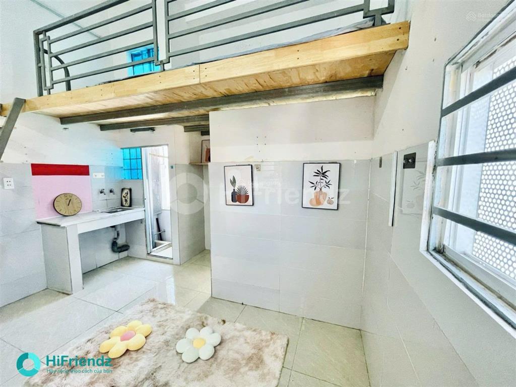 Phòng trọ gác cao cửa sổ thoáng ngay trường chinh gần đh văn hiến, đh công thương