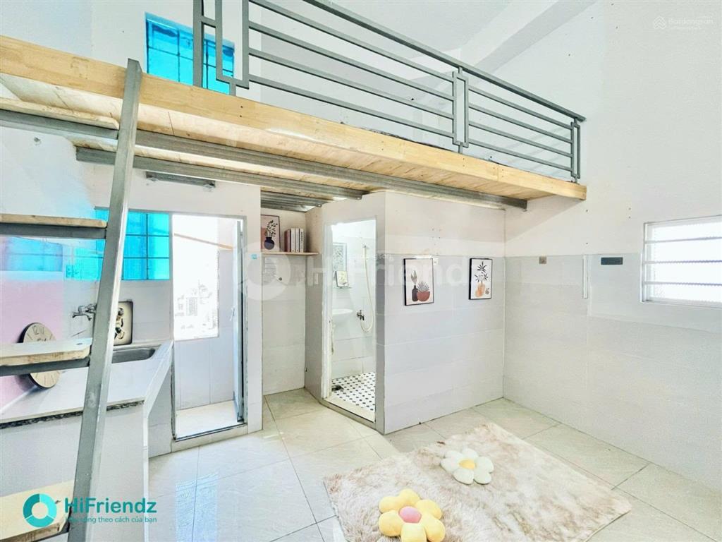 Phòng trọ gác cao cửa sổ thoáng ngay trường chinh gần đh văn hiến, đh công thương