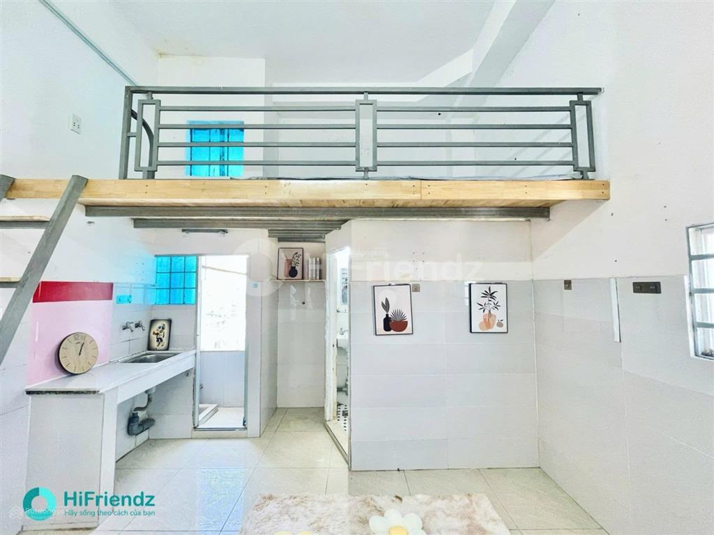 Phòng trọ gác cao cửa sổ thoáng ngay trường chinh gần đh văn hiến, đh công thương