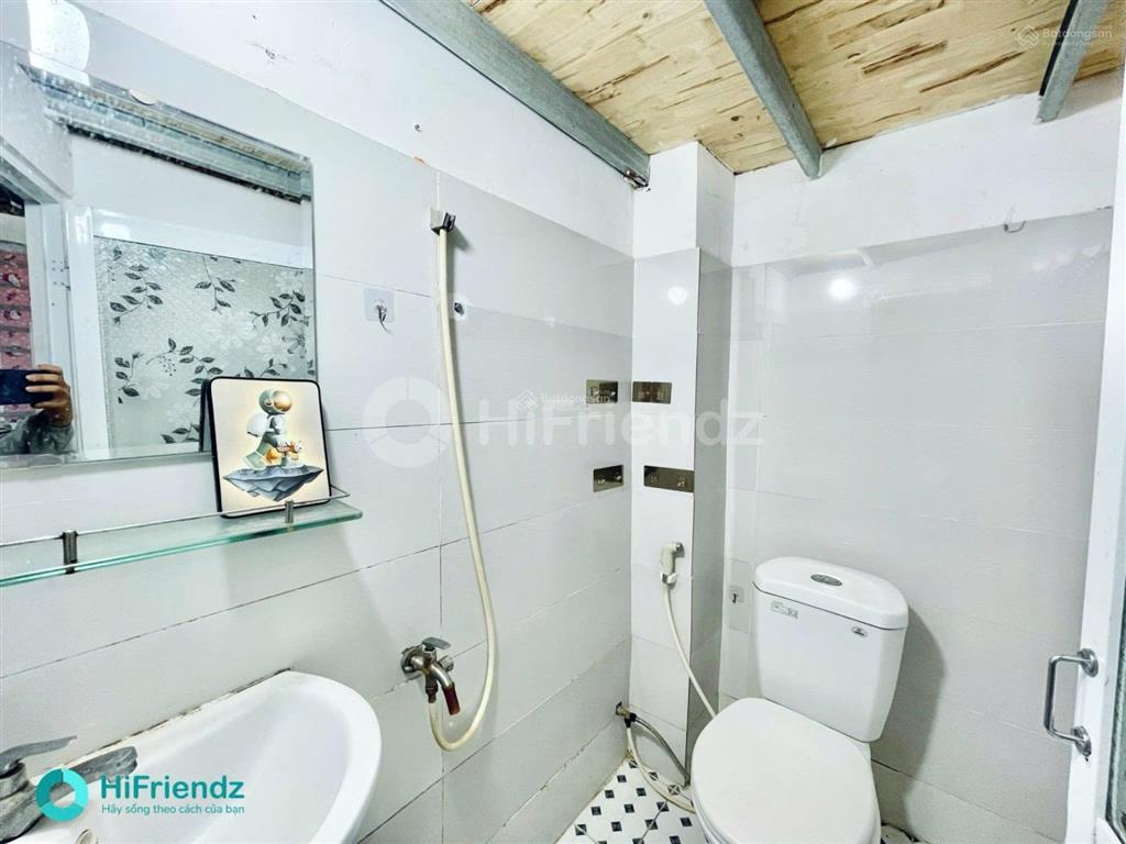 Phòng trọ gác cao cửa sổ thoáng ngay trường chinh gần đh văn hiến, đh công thương