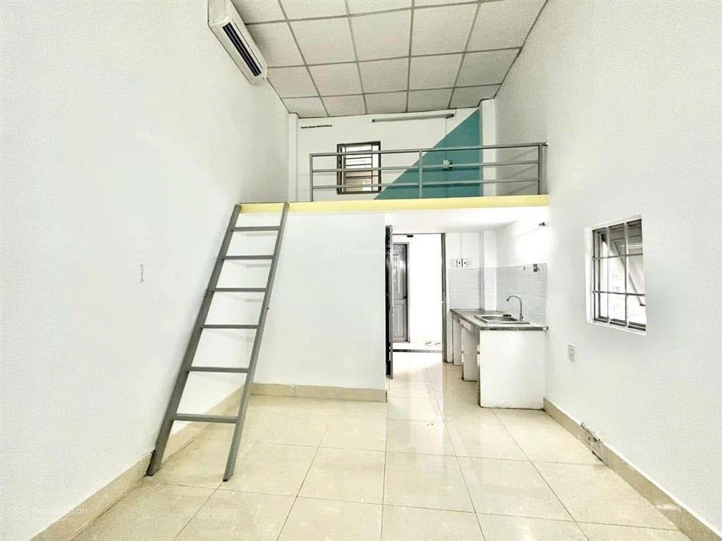 Phòng full nội thất gác cao giá rẻ ngay đại học văn hiến