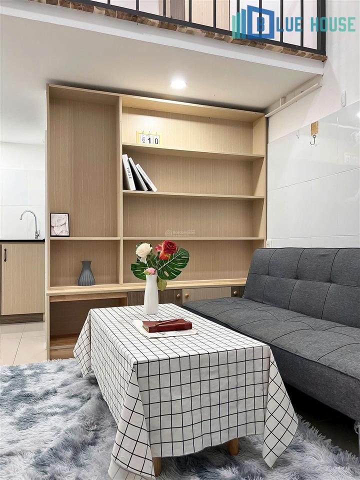 Phòng gác cao cửa sổ thoáng full nội thất hòa bình gần đầm sen ,đại học văn hiến .