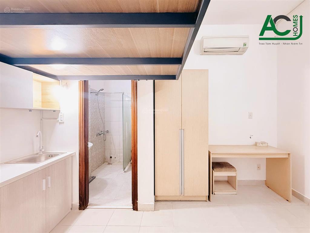 Phòng gác mới máy lạnh giá rẻ gần emart phan huy ích ,chợ cầu ,công viên phần mềm quang trung .