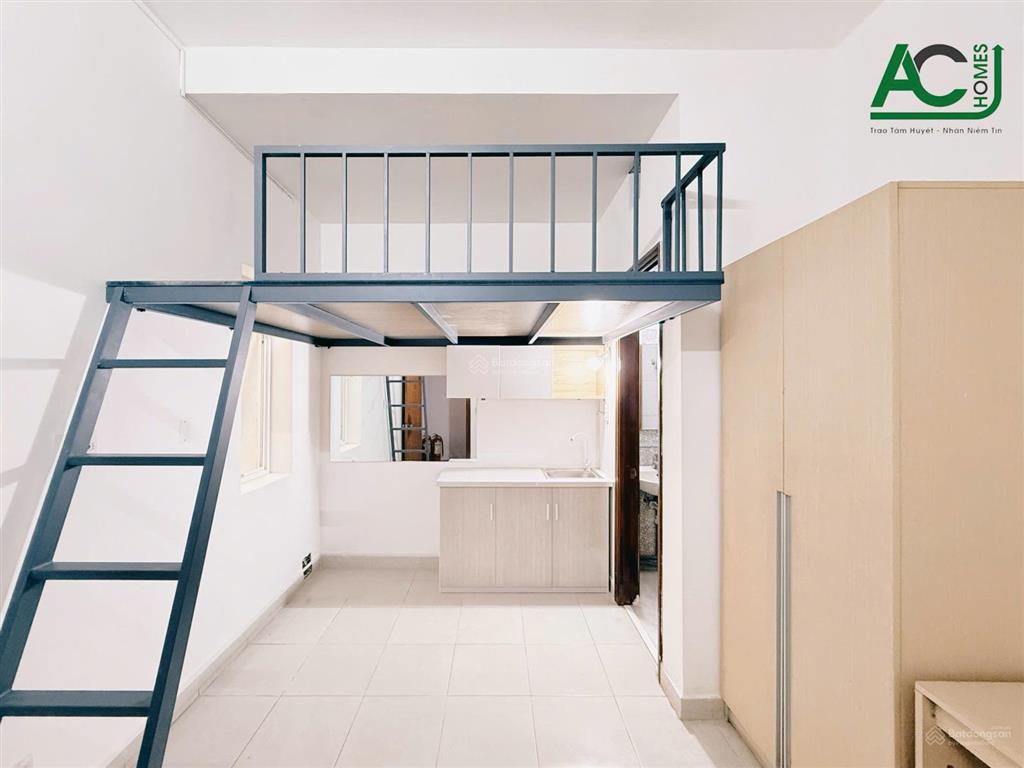 Phòng gác mới máy lạnh giá rẻ gần emart phan huy ích ,chợ cầu ,công viên phần mềm quang trung .