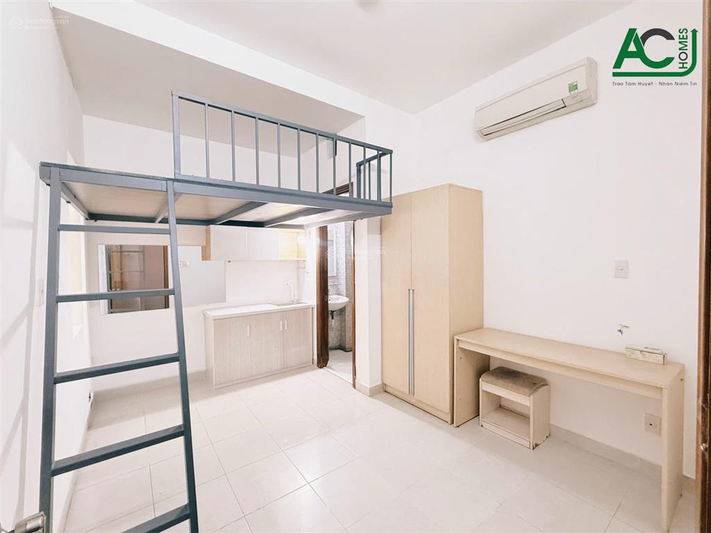Phòng gác mới máy lạnh giá rẻ gần emart phan huy ích ,chợ cầu ,công viên phần mềm quang trung .