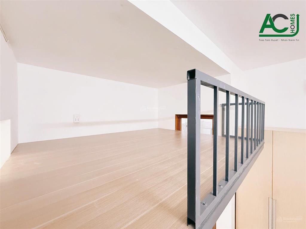 Phòng gác mới máy lạnh giá rẻ gần emart phan huy ích ,chợ cầu ,công viên phần mềm quang trung .