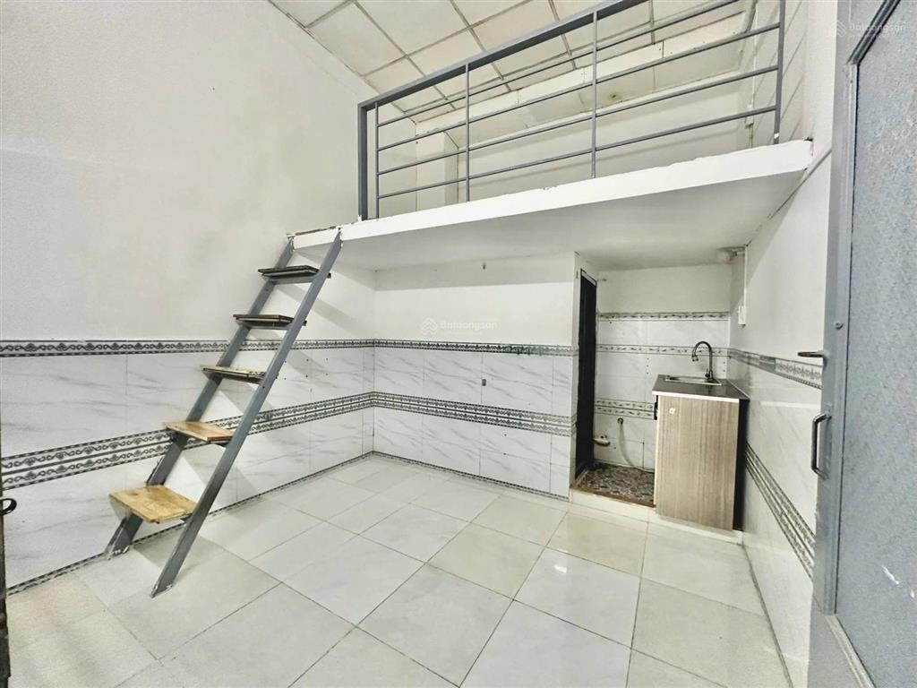 Phòng gác cao thoáng mát tân kỳ tân quý giá chỉ từ 2tr5