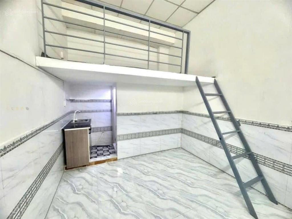 Phòng gác cao thoáng mát tân kỳ tân quý giá chỉ từ 2tr5