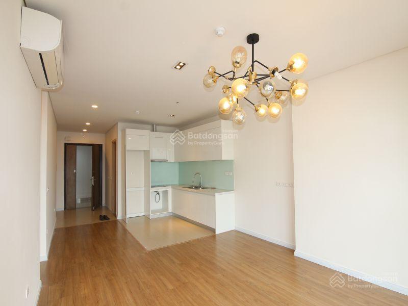 Cho thuê chung cư 80m² 2 phòng ngủ chính chủ tại mipec long biên. 0941 723 ***