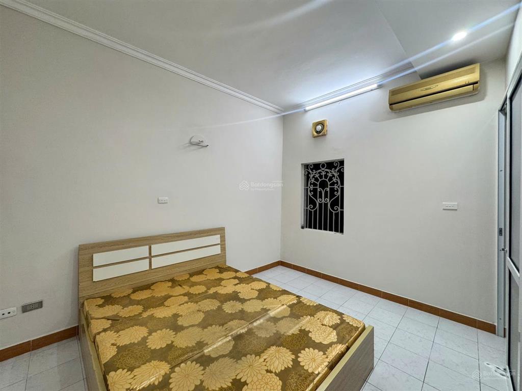 Cho thuê nhà riêng 20m², 8 triệu, 3 tầng 2pn, 2wc tại văn miếu, đống đa, hà nội