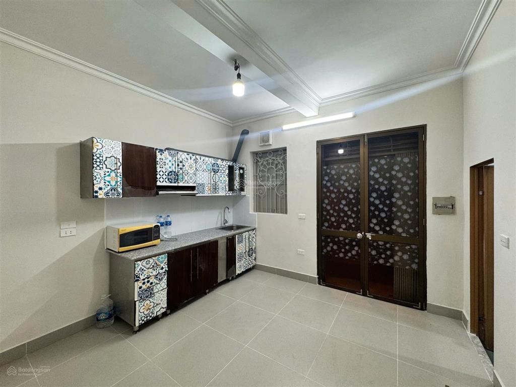 Cho thuê nhà riêng 20m², 8 triệu, 3 tầng 2pn, 2wc tại văn miếu, đống đa, hà nội