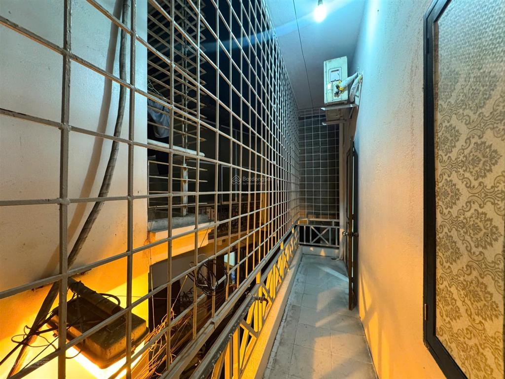 Cho thuê nhà riêng 20m², 8 triệu, 3 tầng 2pn, 2wc tại văn miếu, đống đa, hà nội