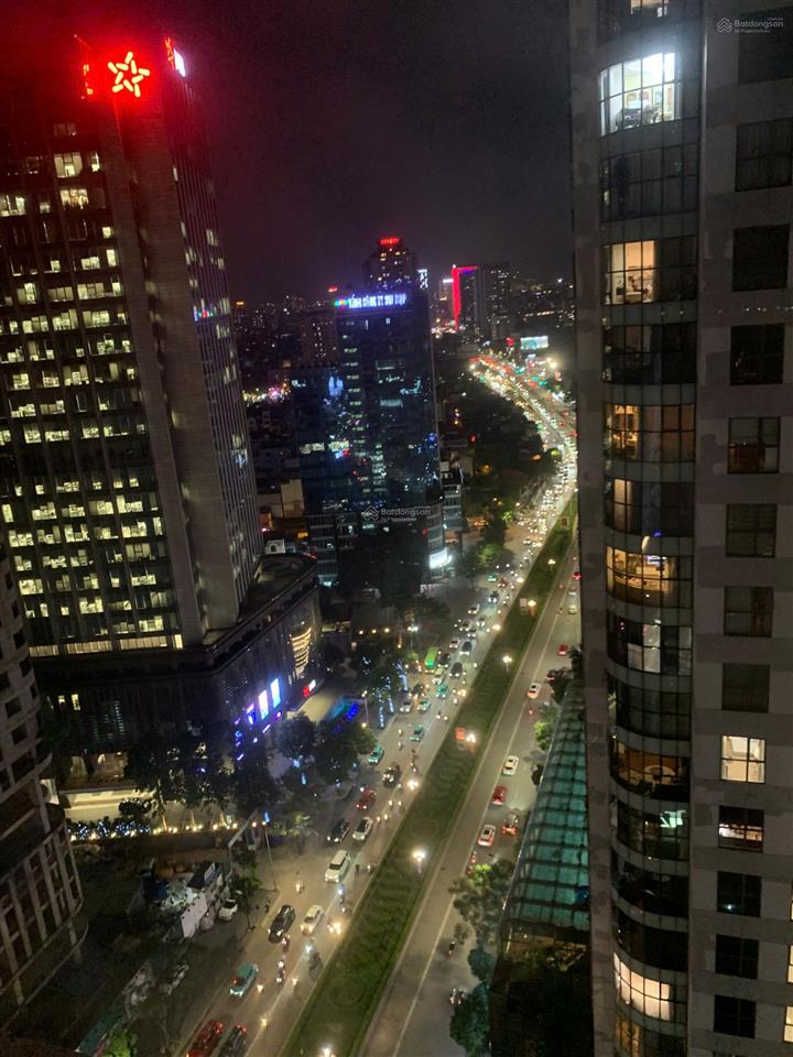 Cần cho thuê căn 2 ngủ tầng cao 85m dự án star city lê văn lương giá 16 triệu