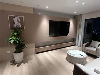 Nhượng căn 3 ngủ góc view hồ tầng cao full nội thất the nelson mới 100%