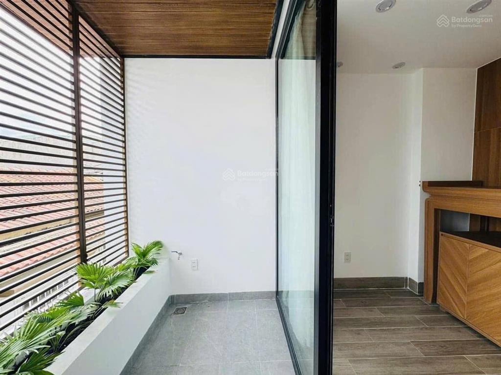 Chính chủ cần bán nhà mới 3 tầng 1 tum xây dựng và làm nội thất đẹp đỗ quang, thanh khê, đà nẵng