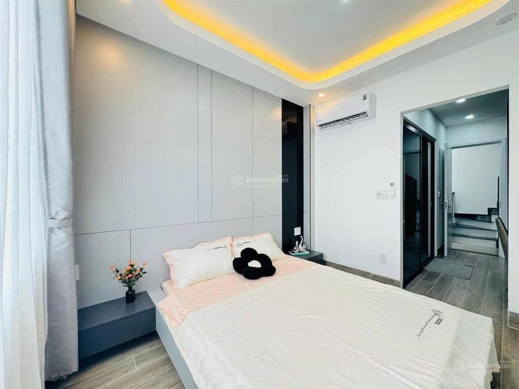 Chính chủ cần bán nhà mới 3 tầng 1 tum xây dựng và làm nội thất đẹp đỗ quang, thanh khê, đà nẵng