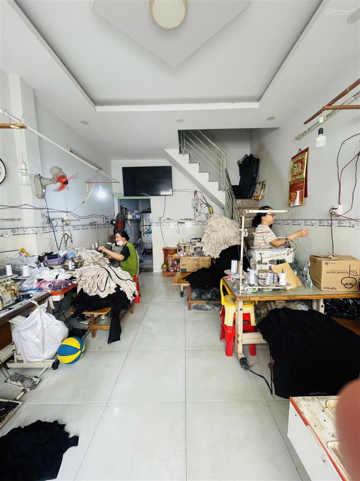 Nhà thạnh lộc 16 ngay ngã tư ga q12 chỉ mất 5 phút đến gò vấp