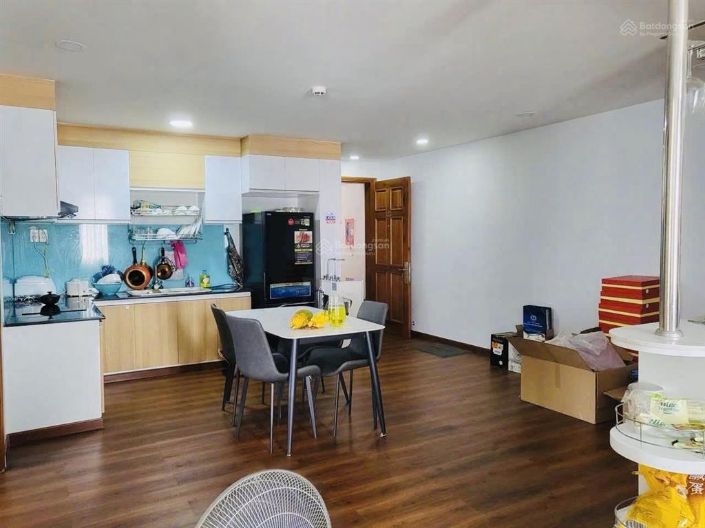 Chung cư samland mặt tiền đường nguyên hồng ngay vòng xoay phạm văn đồng, gò vấp