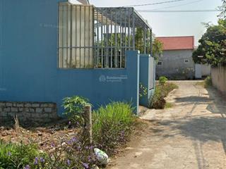 Bán đất ngay tđc diên toàndiên khánh  khánh hòa dt 120m2 (ngang 5,5m)
giá bán 1 tỷ 750 triệu