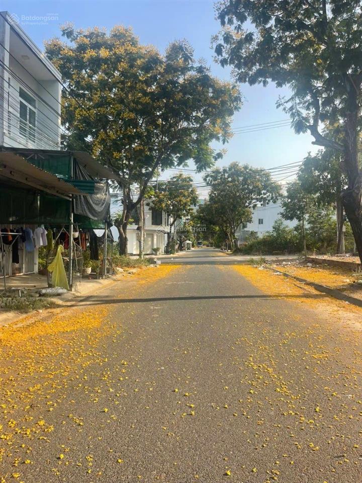 Hàng ngộp  lô góc 2 mặt tiền đ13m tđc đất lành, phường nam nha trang, cách đường phong châu 40m