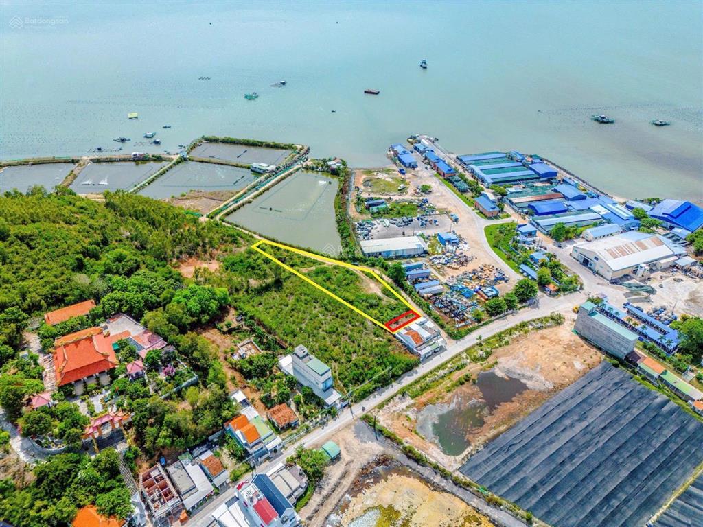 Đất biển khu kinh tế vân phong gần bãi tắm dốc lết  khu du lịch phương mai vừa khởi công chỉ 750tr