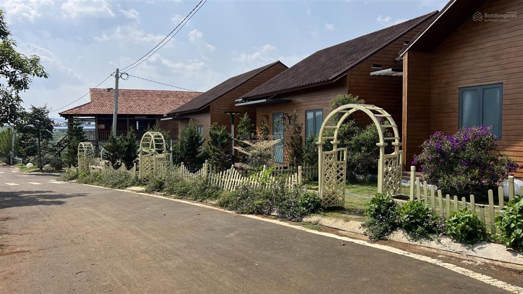 Chỉ 1,25 tỷ sở hữu ngay 284m2 full thổ cư ngay trung tâm xã bảo lâm 1 kế bên homestay olala flampin
