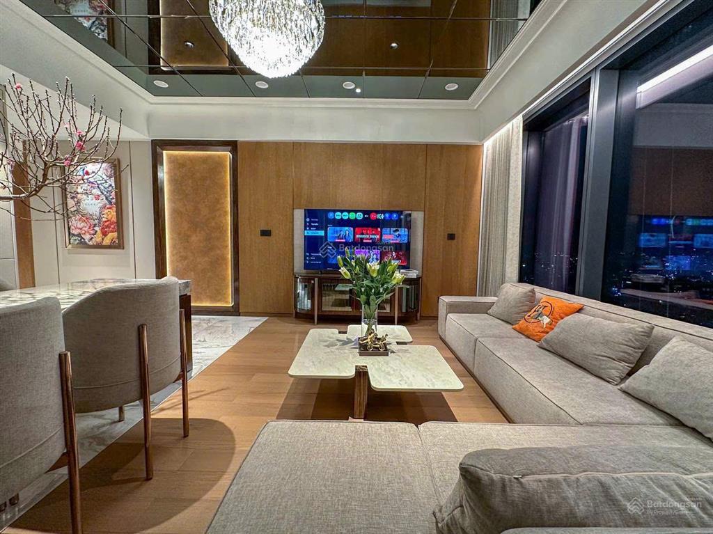 Nắm full giỏ hàng chuyển nhượng 2pn grand marina saigon