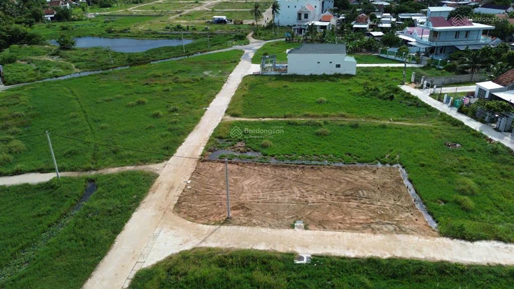 Quỹ đất đấu giá hiếm hoi xã vạn ninh hướng biển, nằm trung tâm thị trấn vạn ninh