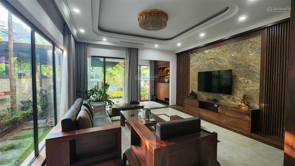 Cho thuê bt gamuda gardens, 32 triệu/th, 320m2, 6pn, 5wc, giá siêu hời