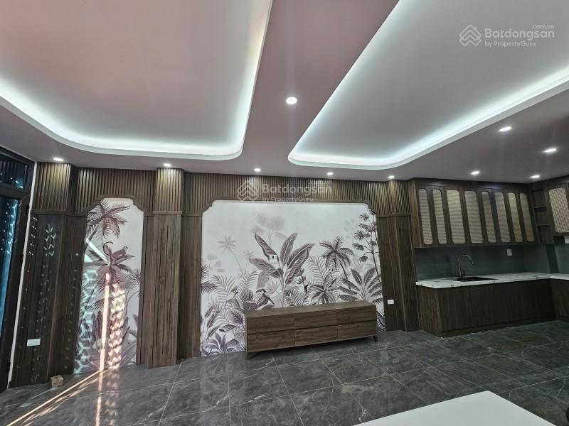 Bán gấp cổ linh nhà đẹp mới koong  45m²  6 tầng  thang máy