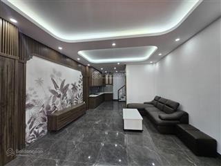 Bán gấp cổ linh nhà đẹp mới koong  45m²  6 tầng  thang máy