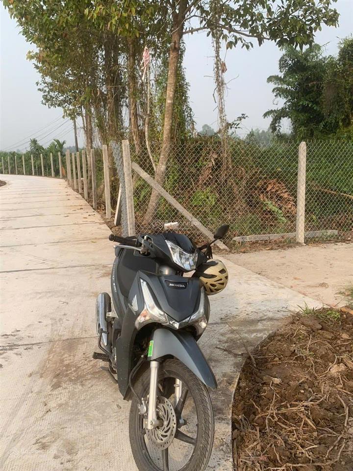 Bán rẻ 2500m2 đất nhà vườn chính chủ xã lương hòa huyện bến lức  long an đường xe tải, giá 3,5 tỷ