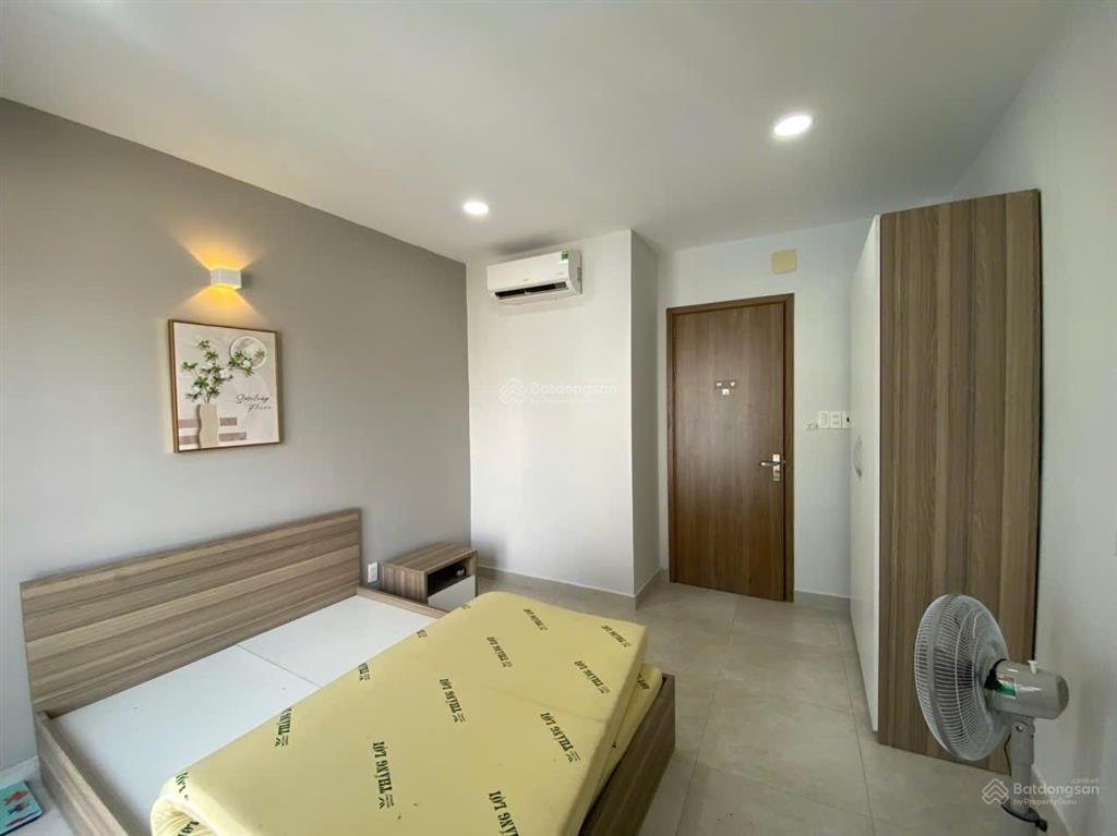 Bán nhà riêng tại lê quang định, 6,4 tỷ, 40m2, 4pn, 3wc, 3 tầng, chính chủ
