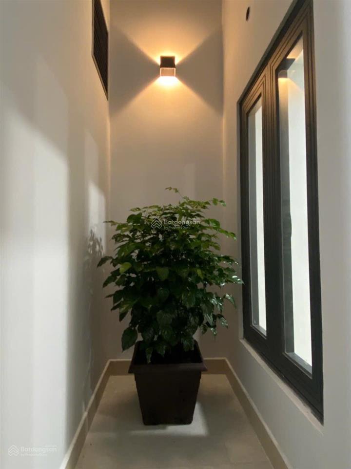 Bán nhà riêng tại lê quang định, 6,4 tỷ, 40m2, 4pn, 3wc, 3 tầng, chính chủ