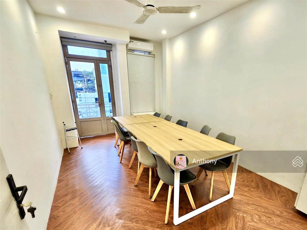 Siêu phẩm giữ tiền quận 1. mặt tiền ngang lớn 6m (102m2), 5 tầng, cho thuê 100tr/th, 31,8 tỷ