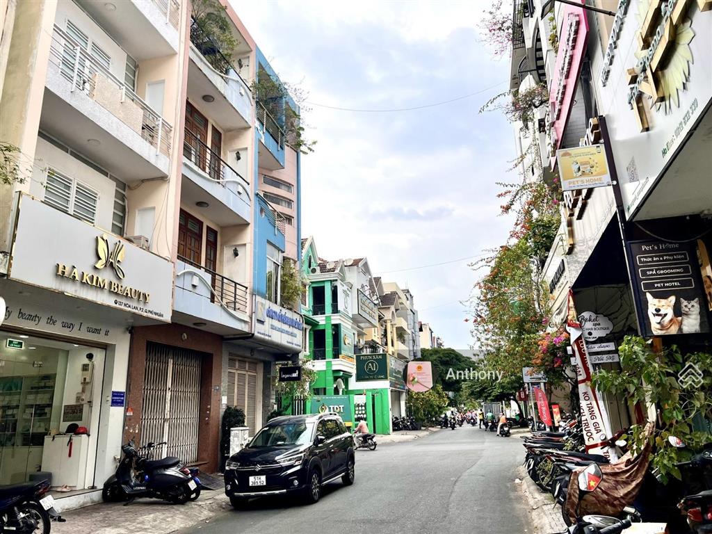 Bán gấp! mặt tiền hoa lan (hầm, 4 tầng)  nhà chưa qua đầu tư. phù hợp ở & kd, 20 tỷ giảm về 16 tỷ
