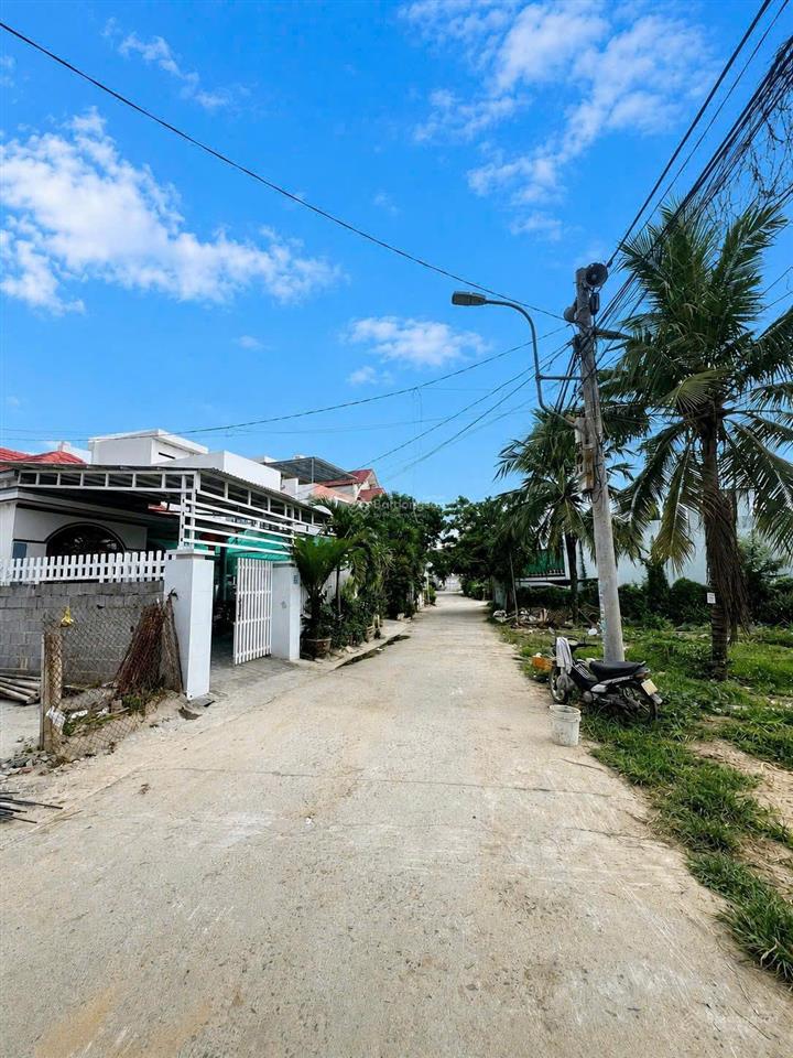 Mặt tiền ngô quyền trung tâm diên khánh | 124m2 | chỉ 2,85 tỷ | gần kđt nam sông cái kinh doanh