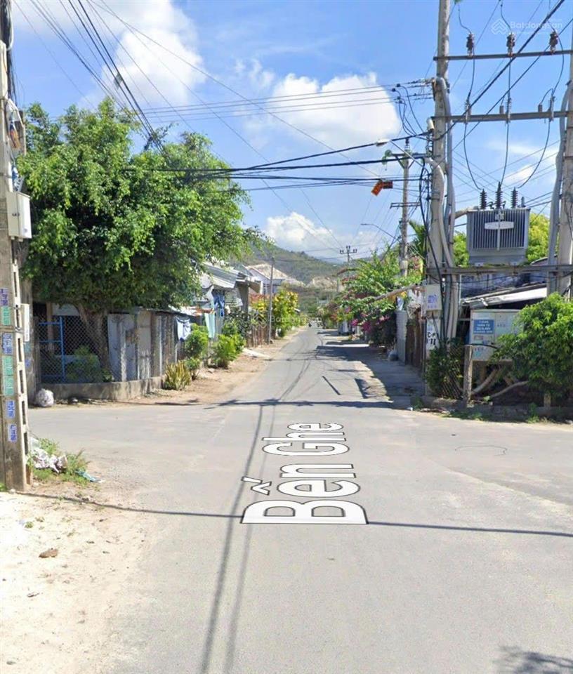 Bán lô vạn hưng  vạn ninh 124.8m2  giá 18tr/m2