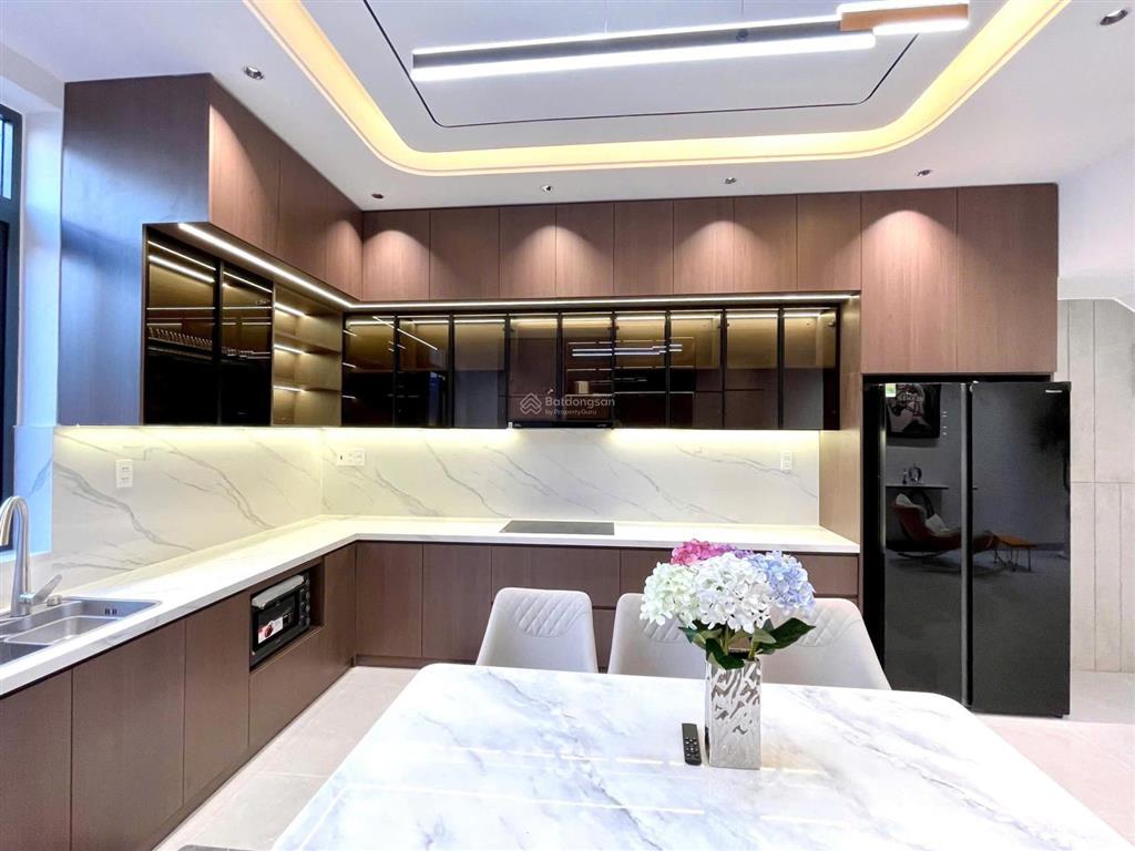 Nhà 3 tầng mỹ gia gói 5 (thái hưng) full nội thất cao cấp nhà mới 100% chỉ 8,99 tỷ