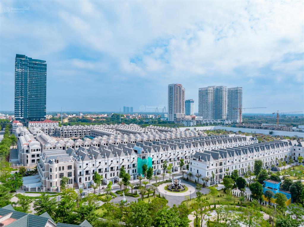 Bán nhanh bt5 kita bằng giá hđ 2024, dãy 2 mặt tiền đường 17,5m, sau là công viên, giá 53 tỷ