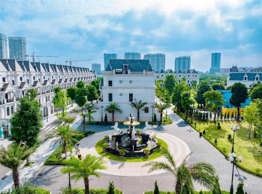 Bán gấp bt5 kita bằng giá hđ 2024, dãy 2 mặt tiền đường 17,5m, sau là công viên, giá 53 tỷ