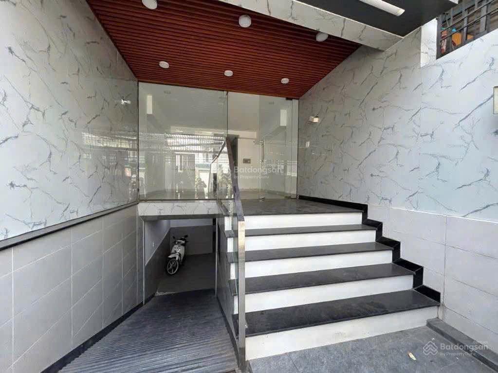 Tuyệt phẩm  7 tầng thang máy  mặt tiền kinh doanh  quận bình thạnh  13 tỷ tí tẹo tl