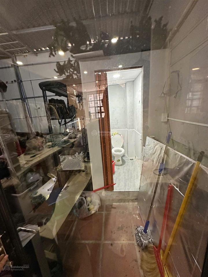 Hiếm 110m2 (6,8 x 16 )  3 tầng hẻm xe hơi ngủ nhà , khu phan xích long  25,9 tỷ tl