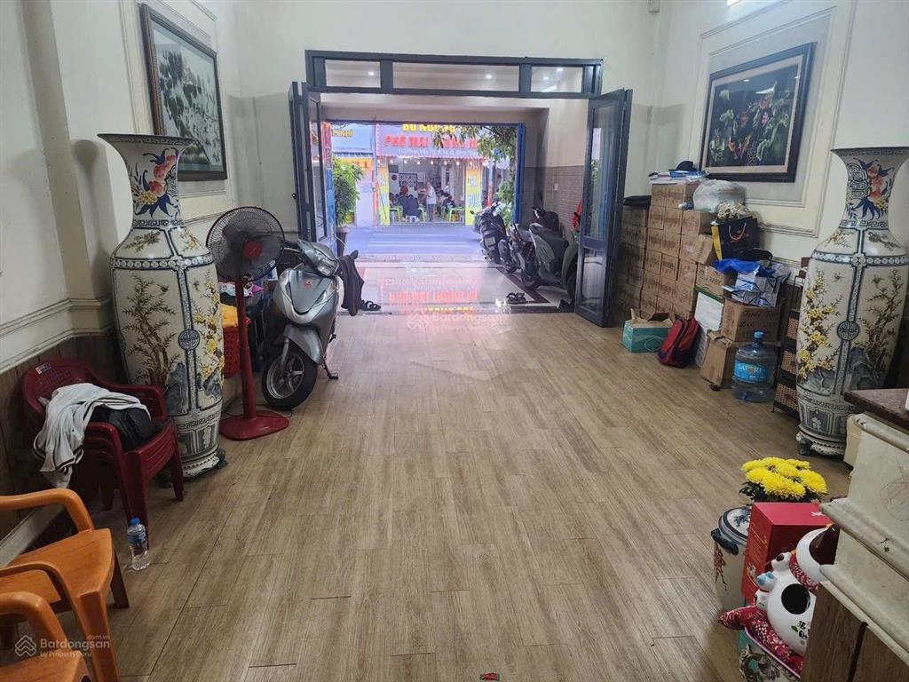 Mặt tiền kinh doanh ngay chợ gò vấp  102m2 6 tầng  20 tỷ tl